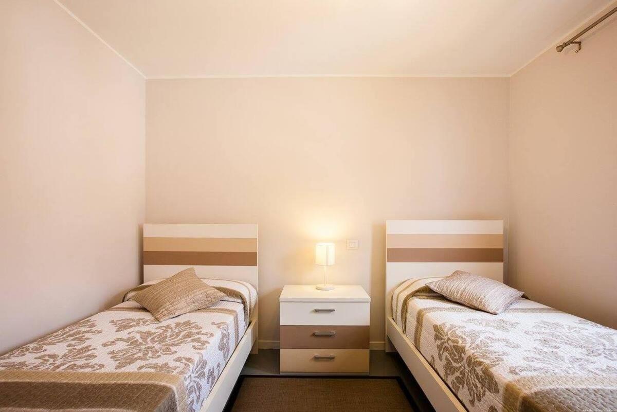 2 Bedroom Apartment For 4 People In Tenerife アデヘ エクステリア 写真