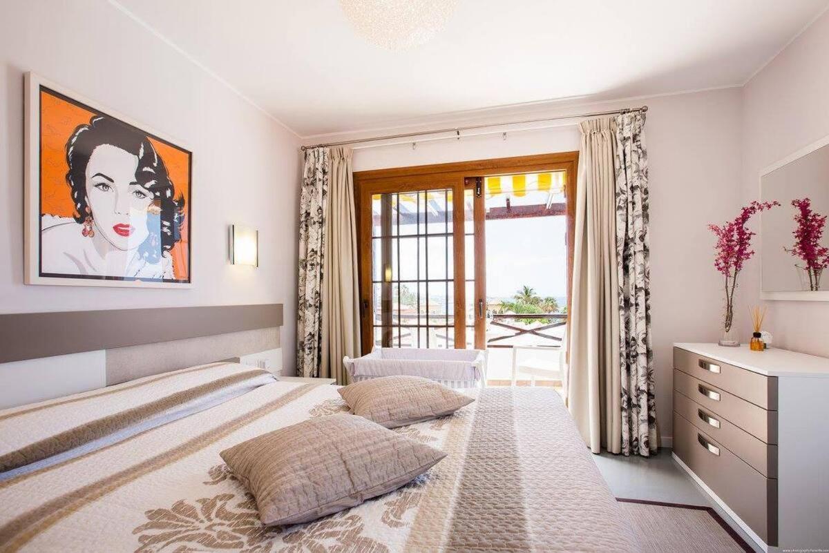 2 Bedroom Apartment For 4 People In Tenerife アデヘ エクステリア 写真